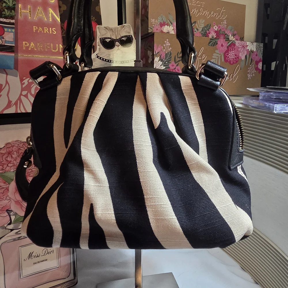 ✨️LOW START✨️Kate Spade NewYork Zebra Printed Canvas Bag - Picture 9 of 13